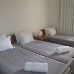 Azores Youth - Sao Miguel Hostel *