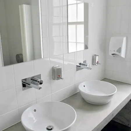 Hostel Azores Youth - Sao Miguel