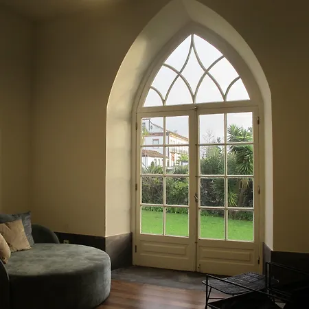 Azores Youth - Sao Miguel * Ponta Delgada (Sao Miguel)