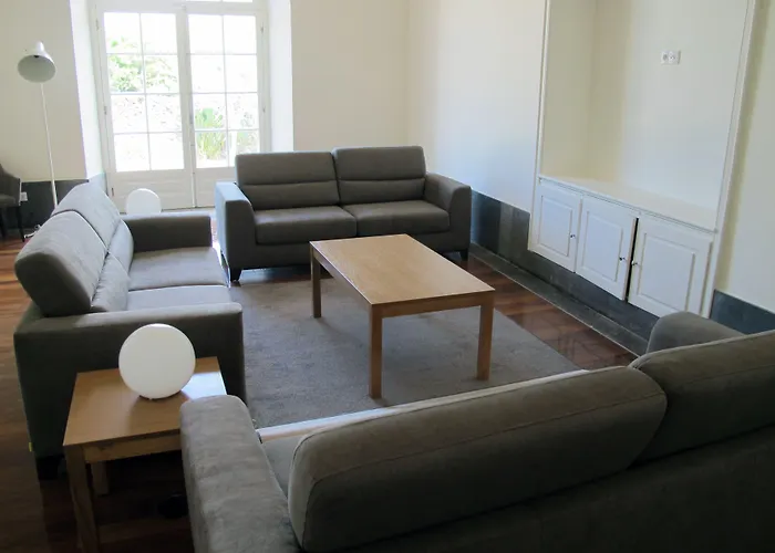 Azores Youth - Sao Miguel Hostel *