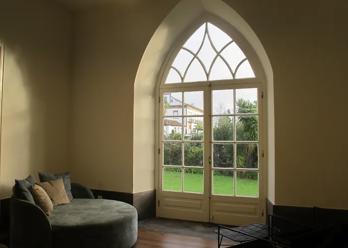 Azores Youth - Sao Miguel * Ponta Delgada